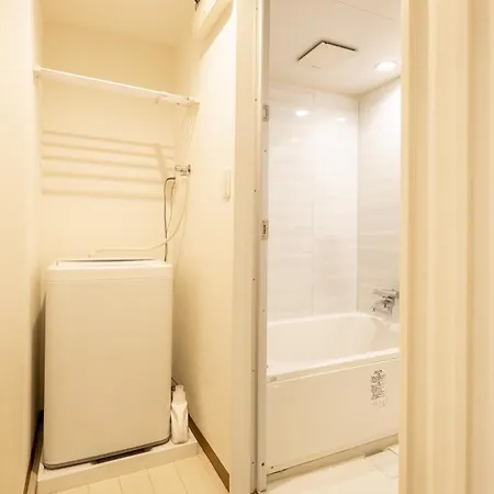難波民泊302 Apartment Osaka Exterior photo